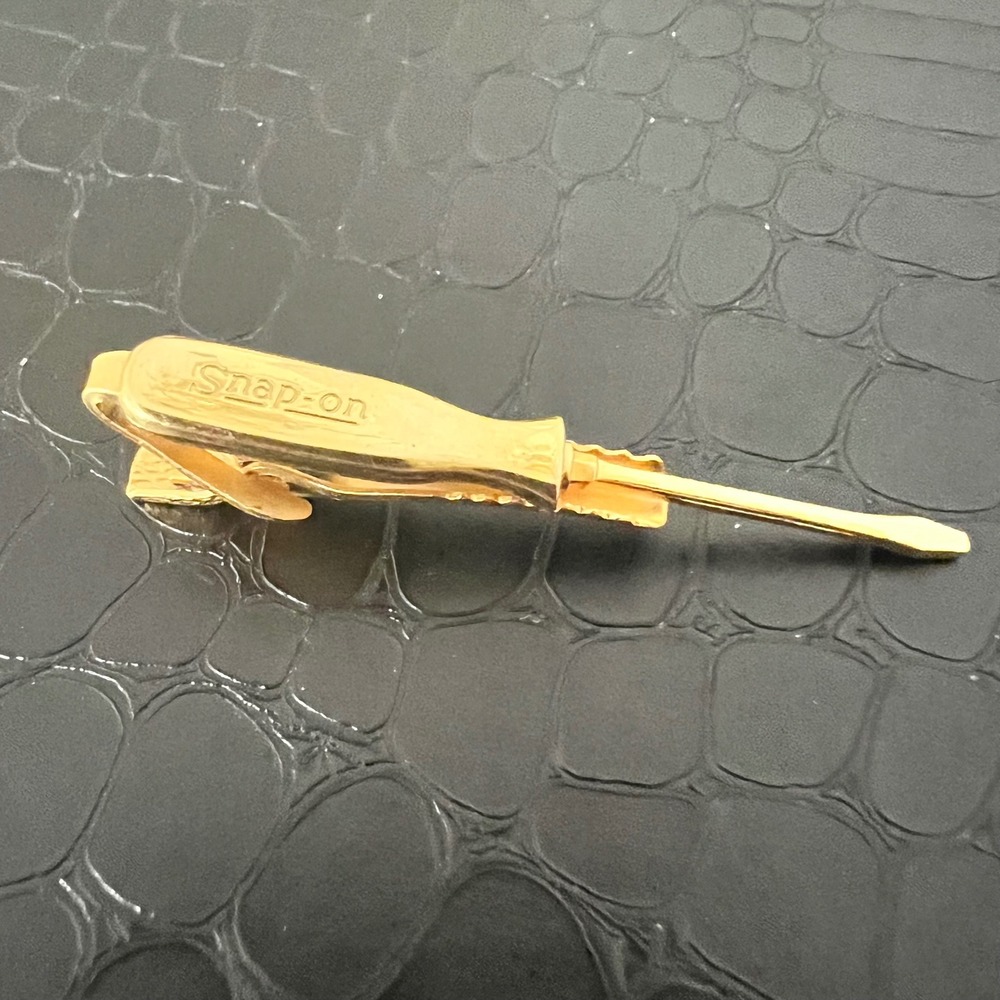 Snap-on Tools Vintage Gold Screwdriver Tie Clip Bar Size 2 Inch Workwear